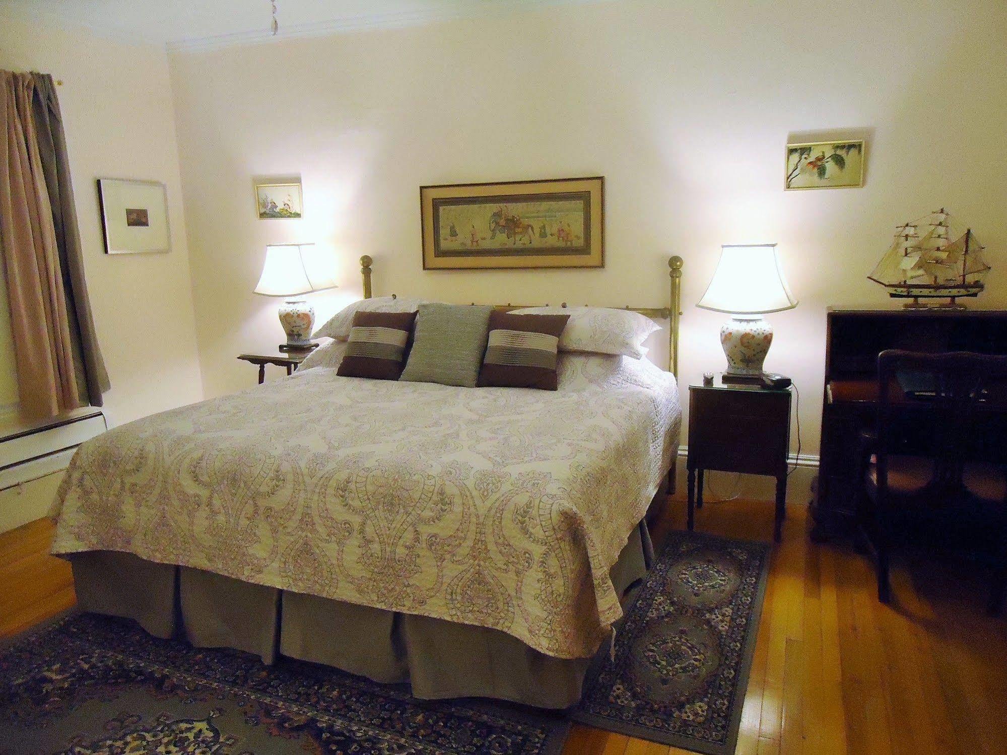 Governor'S Mansion Inn Miramichi Esterno foto